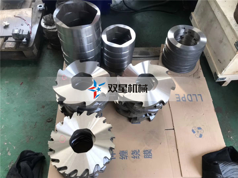 金屬撕碎機刀片現場實拍