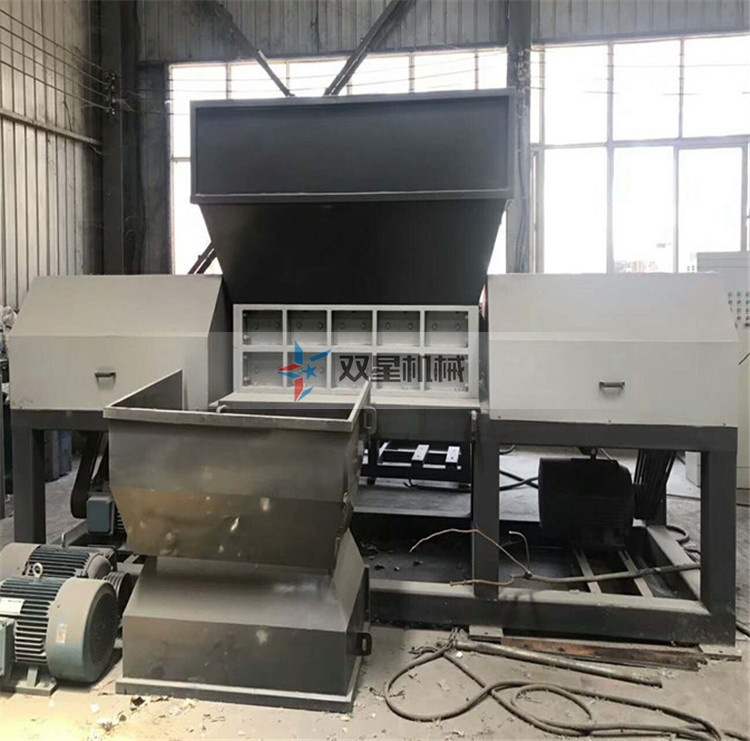 金屬撕碎機設備生產步驟詳解