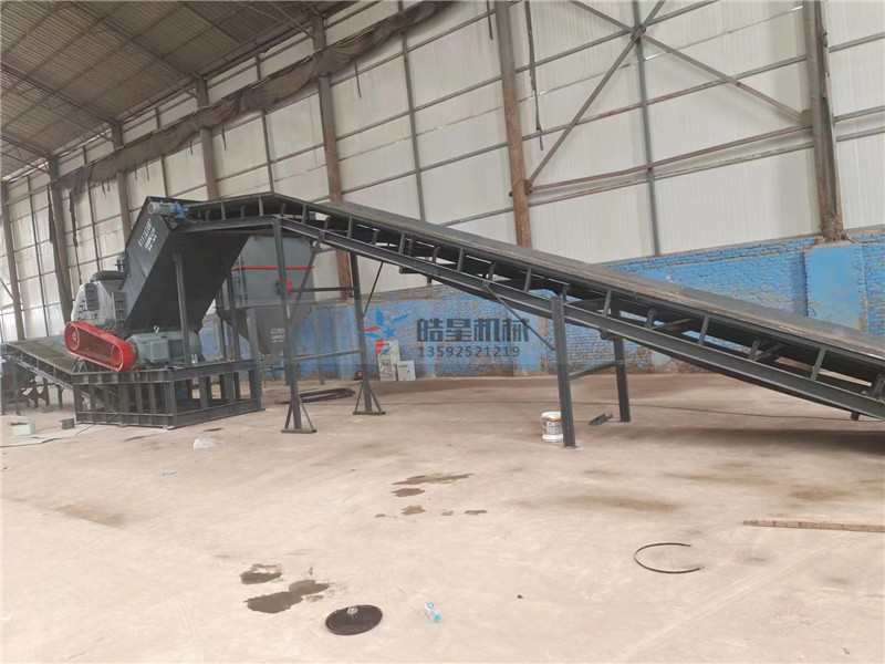 可投大型原料的金屬撕碎機設備可按需定制 可投大型原料的金屬撕碎機設備可按需定制