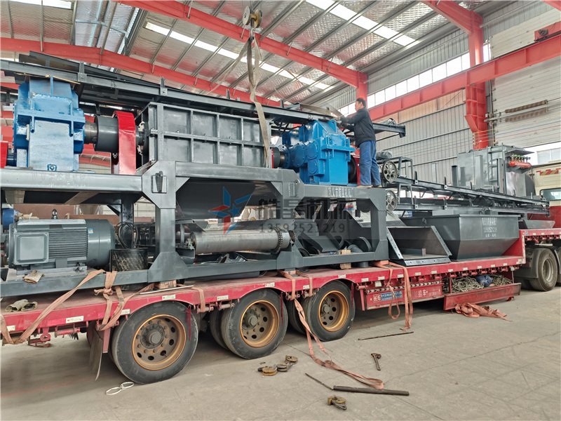 1600型金屬雙軸撕碎機(jī)渦電流分選機(jī)生產(chǎn)線發(fā)往安徽